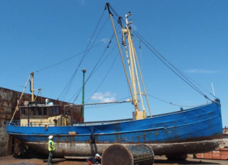 NOB koopt oude garnalenkotter als potentieel duikwrak bij Tholen Oude garnalenkotter als potentieel duikwrak - Foto: NOB
